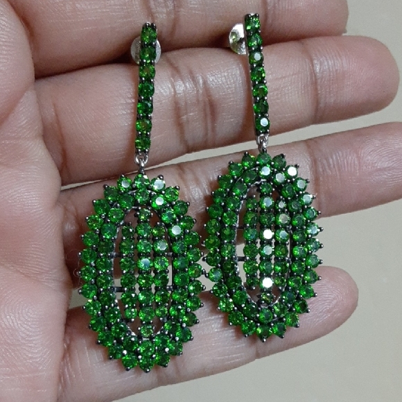 925 Untreated Natural Chrome Diopside Drop Earrings.